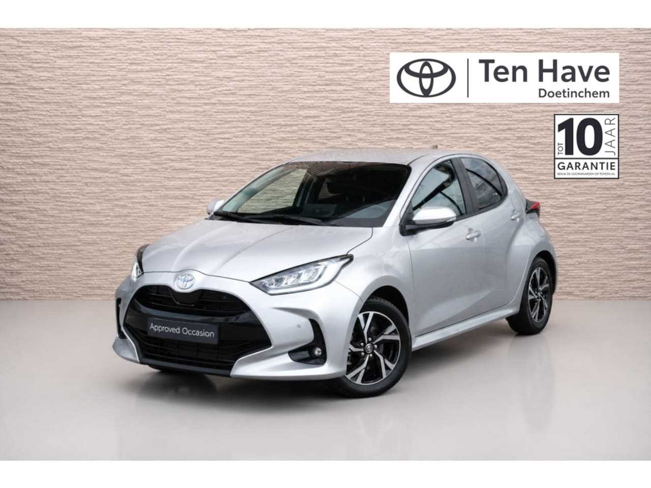 Toyota Yaris - 1.5 Hybrid 115 Dynamic Automaat | Buitenspiegels automatisch inklapbaar | Stoelen, stoelve - AutoWereld.nl