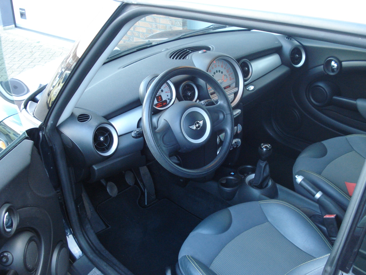 MINI 3-Deurs - 1.6 Cooper Nieuwe APK