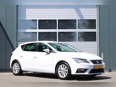 SEAT Leon - 1.0 EcoTSI Style Business Intense Clima/Cruise/Keyless/PDCv+a/LaneAssist/Carplay/Android/N
