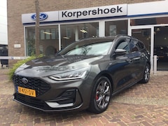 Ford Focus Wagon - 1.0 EBH ST Line Style