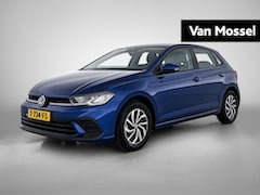 Volkswagen Polo - 1.0 TSI Life | 95 PK | Parkeersensoren | Digital Cockpit | Airco | App Connect / Android A