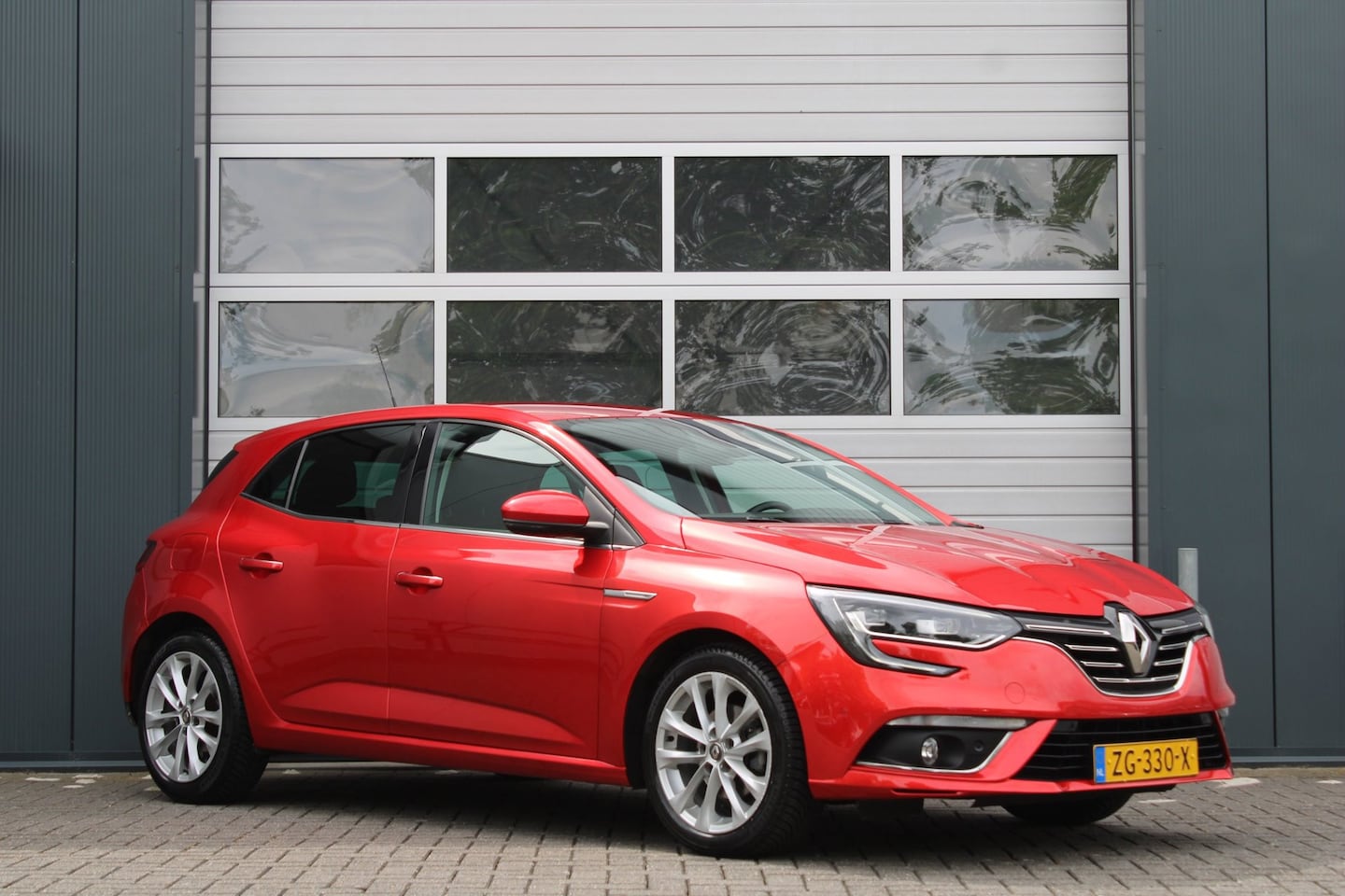 Renault Mégane - 1.2 TCe Limited Clima/Cruise/Camera/Keyless/Navi/Bluetooh/PDC/HalfLeder/LED/ParkAssist/Dod - AutoWereld.nl