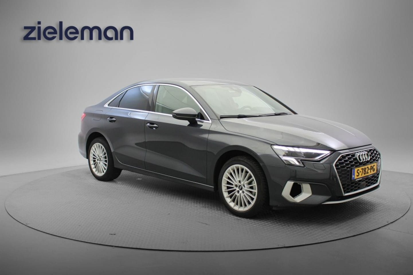 Audi A3 Limousine - 30 TFSI Advanced edition Automaat - Carplay, Navi, Digitaal Cockpit, Cruise, Clima - AutoWereld.nl