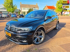Volkswagen Tiguan - 1.4 TSI 4Motion Highline Business R|PANO|ORGINEEL NL|DYNAUDIO|