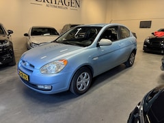 Hyundai Accent - 1.4i Dynamic Airco
