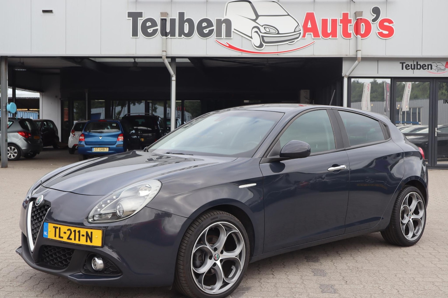 Alfa Romeo Giulietta - 1.6 JTDm Super achteruitrij sensoren | airco | - AutoWereld.nl