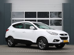 Hyundai ix35 - 2.0i Business Edition Automaat Clima/Cruise/Camera/Stoelverwarming/PDC/Navi/Bluetooth/LED/