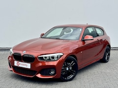 BMW 1-serie - 118i High Executive M-Sport Automaat | Navigatie Professional | DAB | Apple CarPlay | PDC