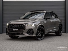 Audi Q3 - 35 TFSI S-Line Pano Camera Keyless CarPlay 20" Chronos