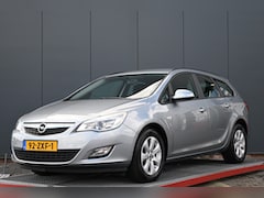 Opel Astra Sports Tourer - 1.4 Turbo Business Edition trekhaak navigatie