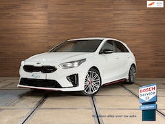 Kia Cee'd - Ceed 1.6 T-GDi GT | 204 PK | Alcantara | JBL | Camera | Stoelverwarming | Stuur verwarming