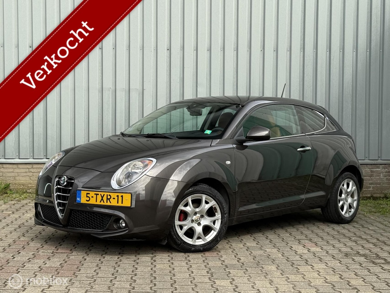 Alfa Romeo MiTo - 0.9 TwinAir Esclusivo | Leder | Cruise | ECC - AutoWereld.nl