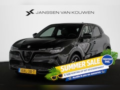 Alfa Romeo Junior - 1.2 Turbo Hybrid Ibrida Speciale Stoelverwarming Massage Keyless Achteruitrijcamera
