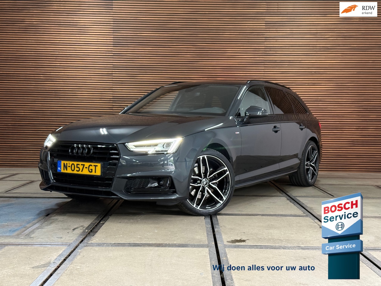 Audi A4 Avant - 1.4 TFSI Sport S line black edition | 150 PK | 19 Inch | Navigatie | Camera | Side Assist - AutoWereld.nl