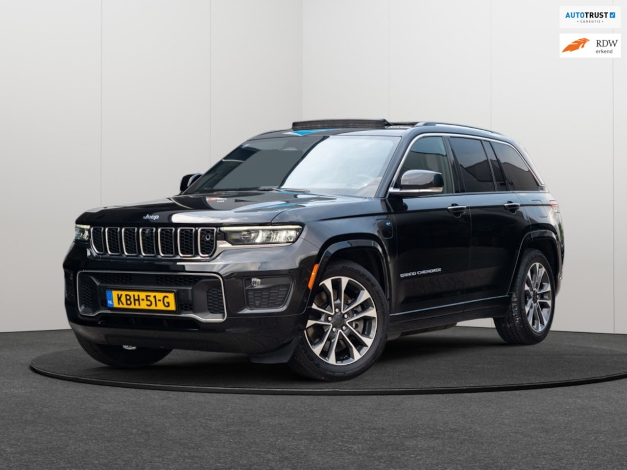 Jeep Grand Cherokee - 2.0 Overland 4xe|PANO|BTW - AutoWereld.nl