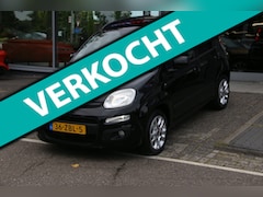 Fiat Panda - 0.9 TwinAir Lounge NIEUWE MODEL