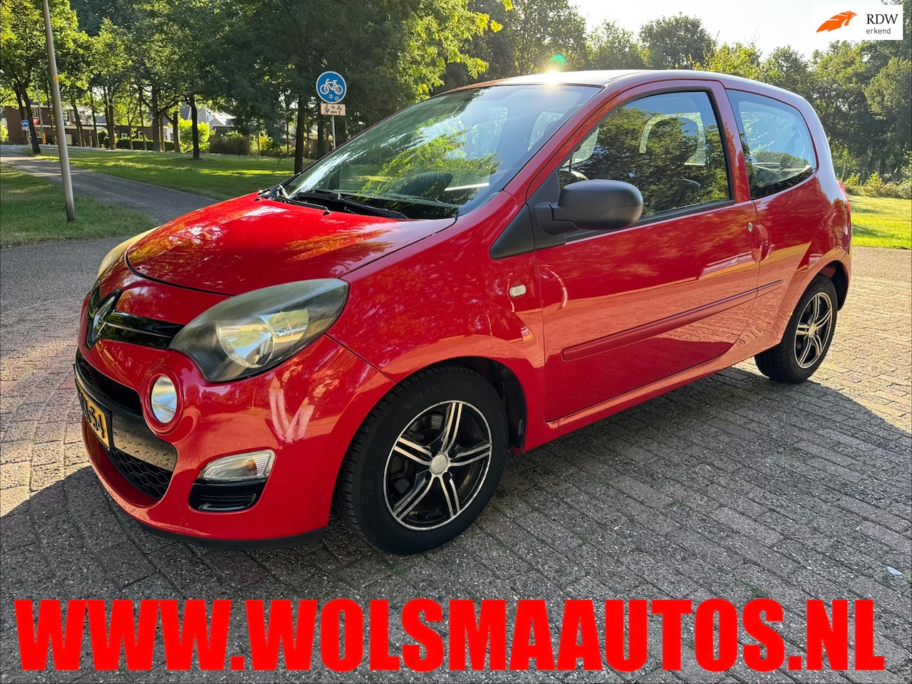 Renault Twingo - 1.2-16V Authentique 1.2-16V Authentique - AutoWereld.nl