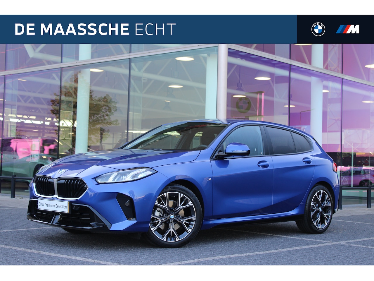 BMW 1-serie - 120 M Sport Automaat / Sportstoelen / Achteruitrijcamera / M Adaptief onderstel / Driving - AutoWereld.nl