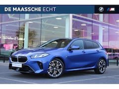 BMW 1-serie - 120 M Sport Automaat / Sportstoelen / Achteruitrijcamera / M Adaptief onderstel / Driving