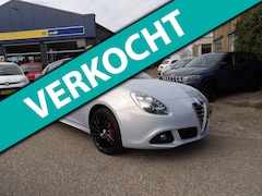 Alfa Romeo Giulietta - 1.4 T Distinctive QV-Line / Leder / Rijklaarprijs
