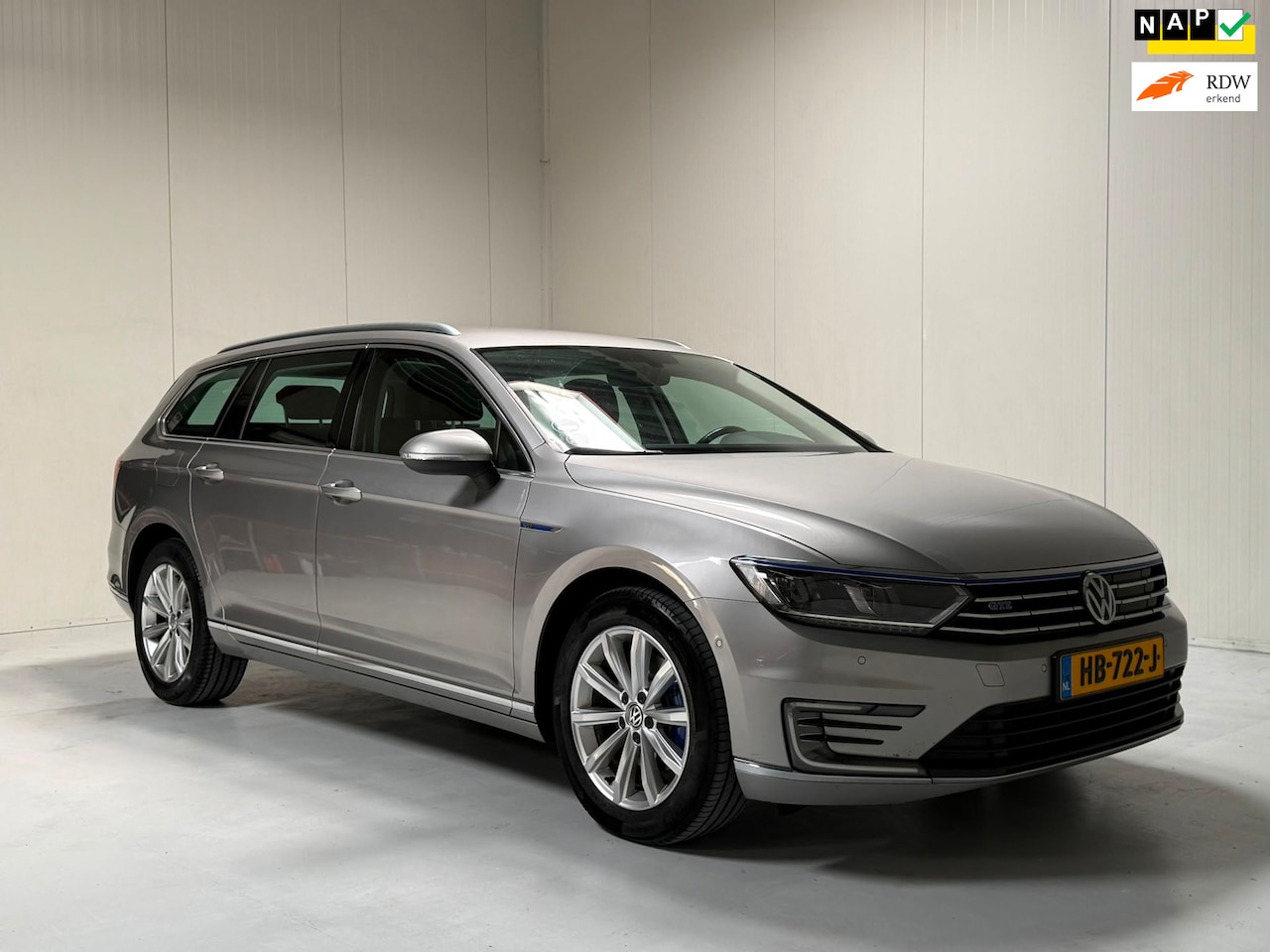 Volkswagen Passat Variant - 1.4 TSI GTE Highline 1.4 TSI GTE Highline - AutoWereld.nl