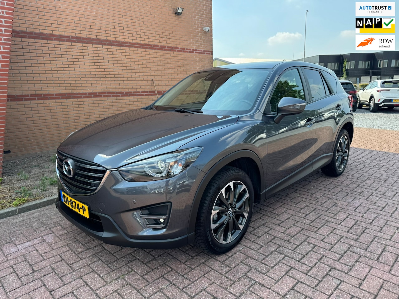 Mazda CX-5 - 2.0 SkyActiv-G 165 GT-M Line 2WD 2.0 SkyActiv-G 165 GT-M Line 2WD - AutoWereld.nl