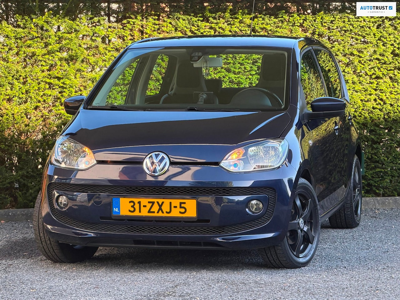 Volkswagen Up! - 1.0 high up! 5 DRS | AIRCO | NAVI | ISOFIX - AutoWereld.nl