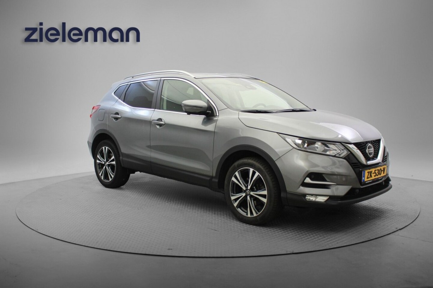 Nissan Qashqai - 1.3 DIG-T N-Connecta - Carplay, 360 Camera, Keyless, PDC, Trekhaak - AutoWereld.nl
