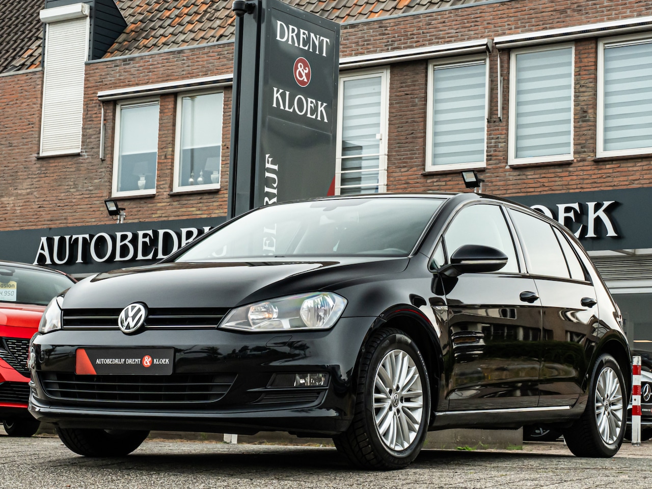 Volkswagen Golf - 1.4 TSI Highline STOELVERW CRUISE PRIVACY GLASS 16 INCH LICHT METAAL - AutoWereld.nl
