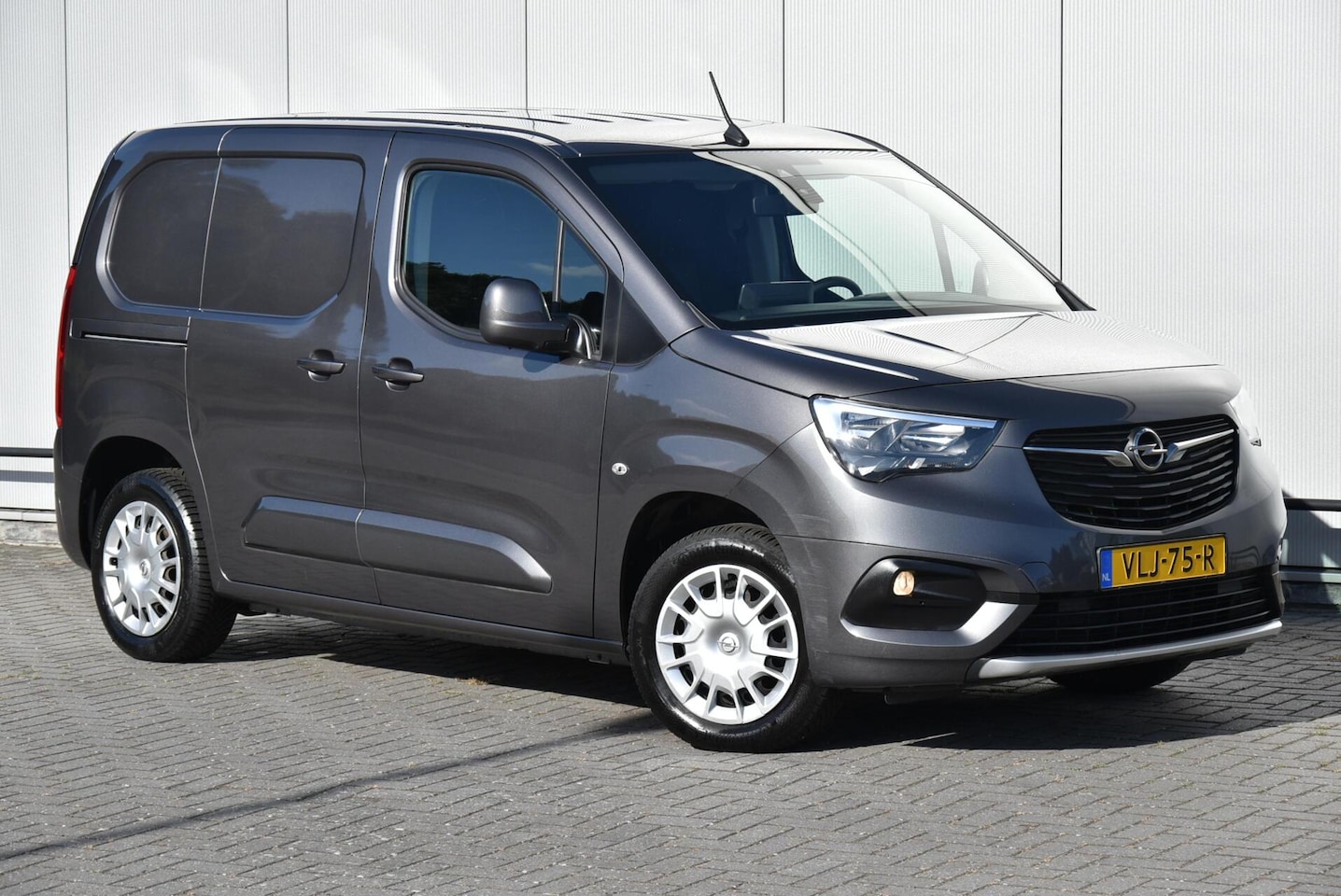 Opel Combo - 1.5D Airco Navi Apple Klep 2x Schuifdeur Cruise - AutoWereld.nl