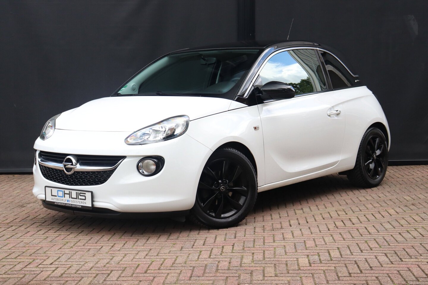 Opel ADAM - 1.4 Jam Black Favourite 1.4 Jam Black Favourite - AutoWereld.nl