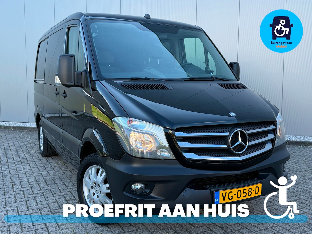Mercedes-Benz Sprinter - Zelfrijder of Rolstoel voorin | Rolstoelbus - AutoWereld.nl