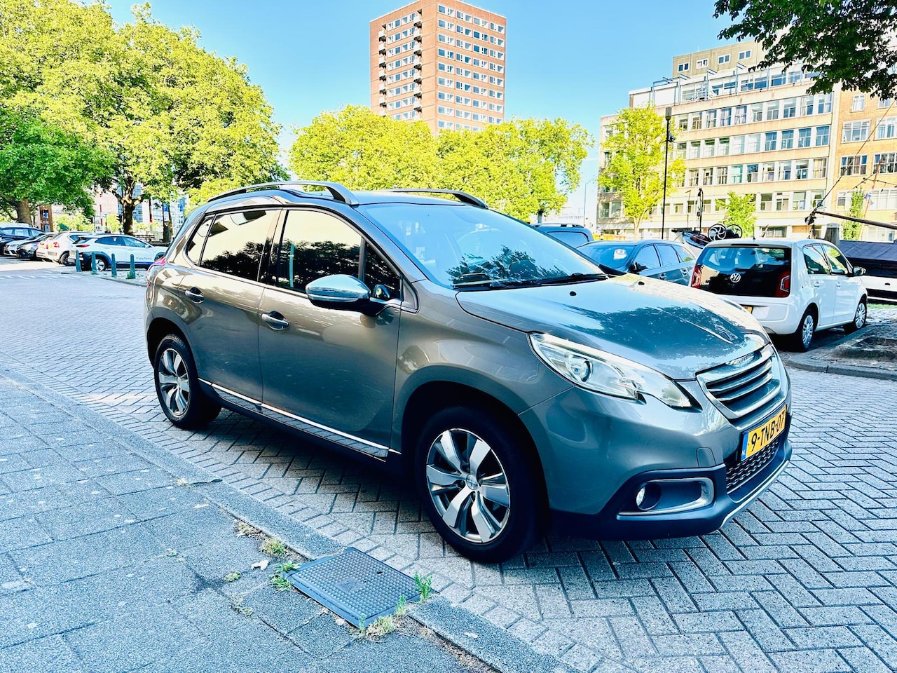 Peugeot 2008 - 1.2 VTi Blue Lease Executive - AutoWereld.nl