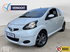 Toyota Aygo - 1.0 12V Cool 2010 Airco Elek. Ramen Lmv Pdc