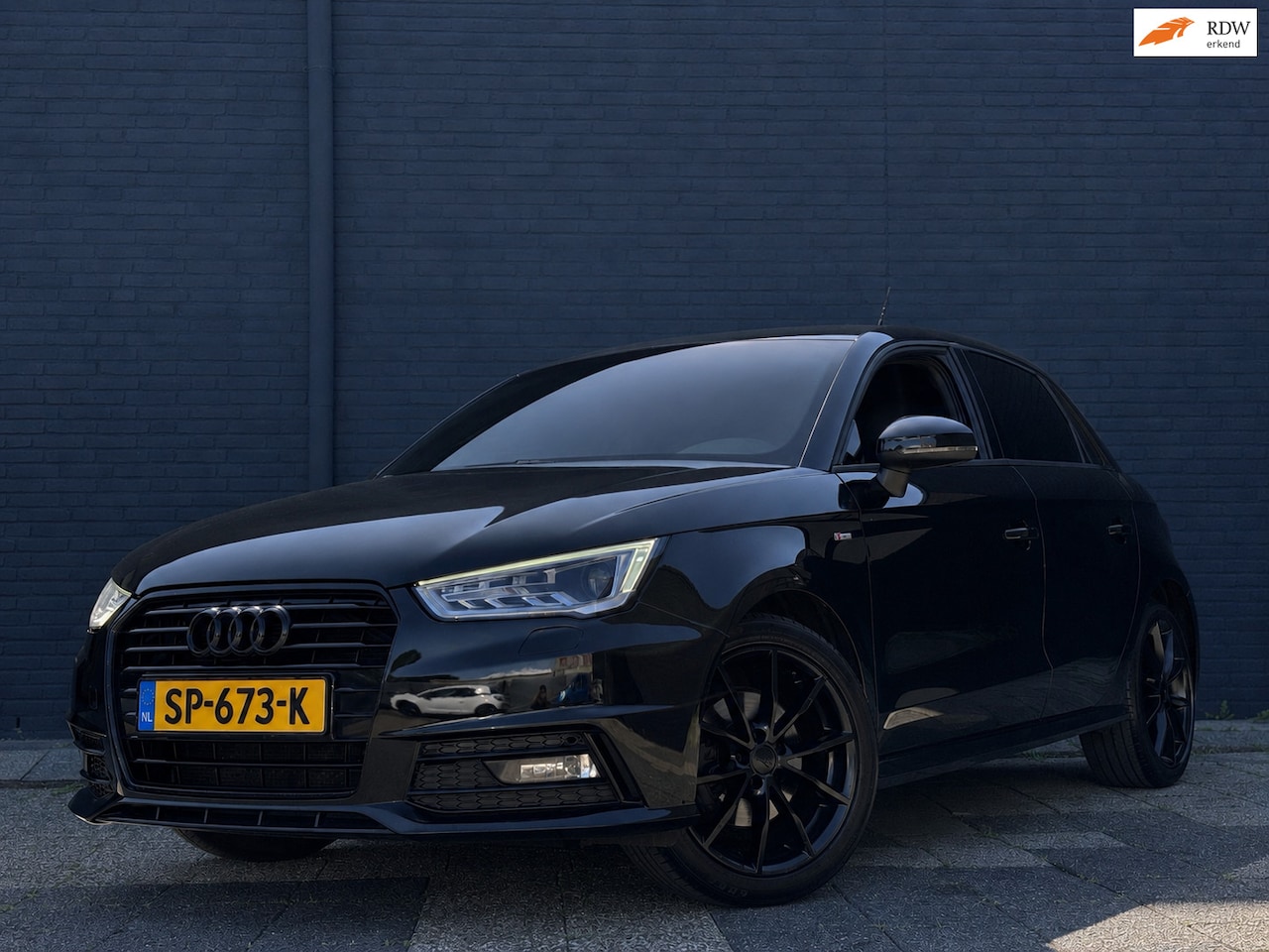 Audi A1 Sportback - 1.4 TFSI Sport S line Edition | Automaat | Stoelverwarming - AutoWereld.nl
