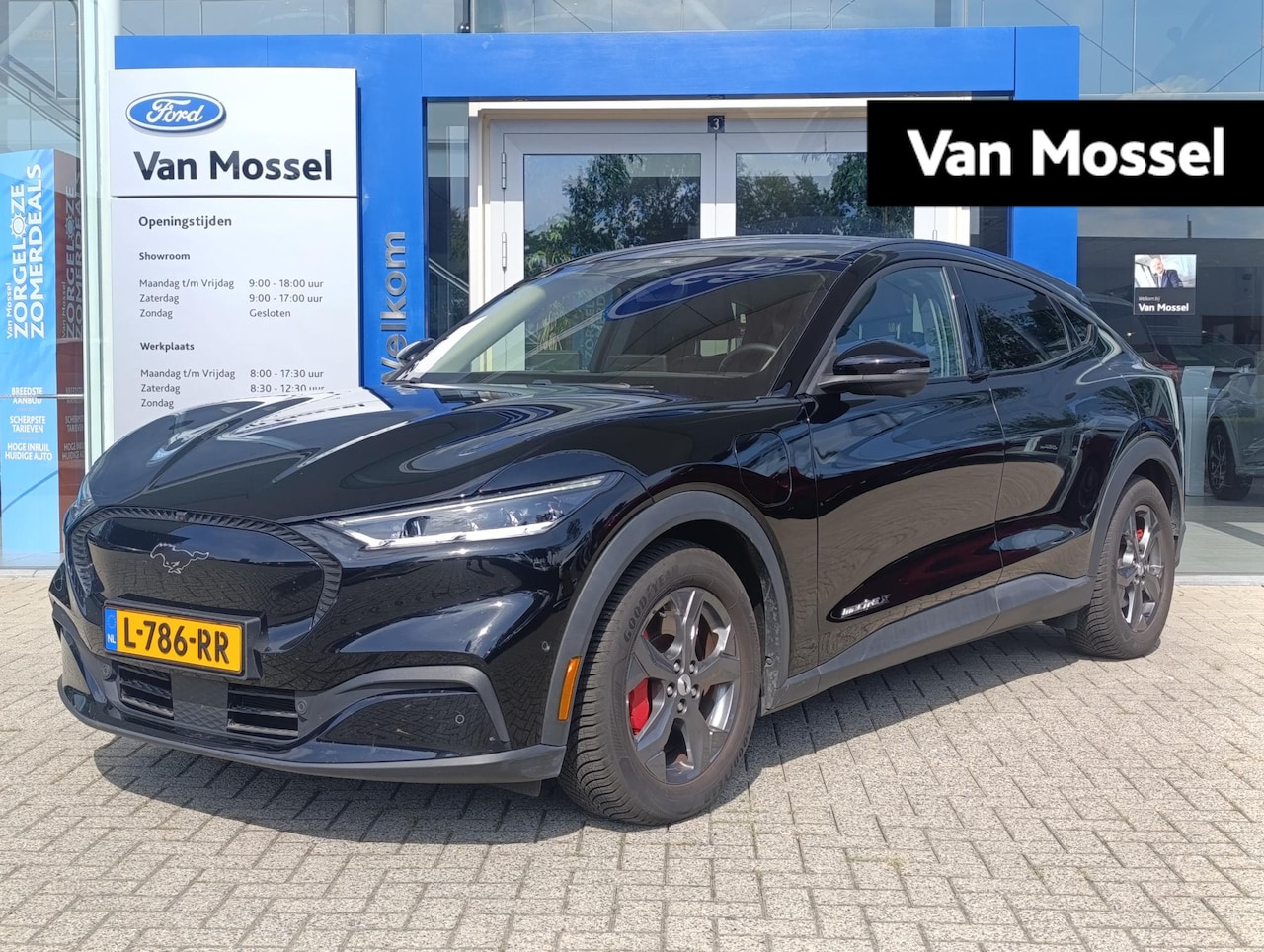Ford Mustang Mach-E - Extended RWD 98 kWh | Dealeronderhouden | Origineel NL | Panoramadak | B&O audio | Elek. A - AutoWereld.nl