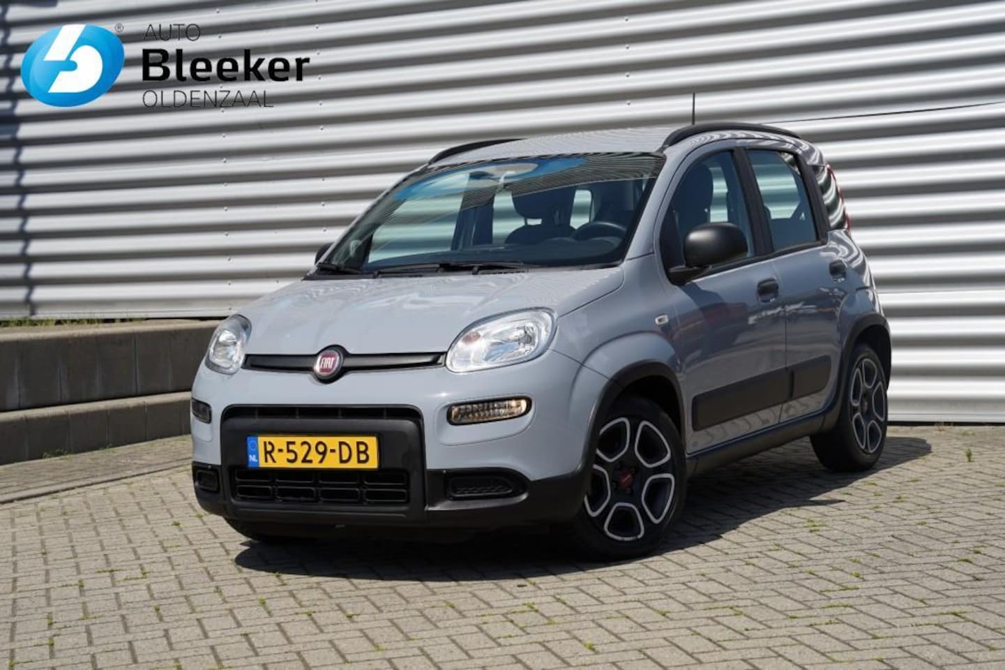 Fiat Panda - 1.0 Hybrid City Life DAB Airco Carplay NL-auto! - AutoWereld.nl