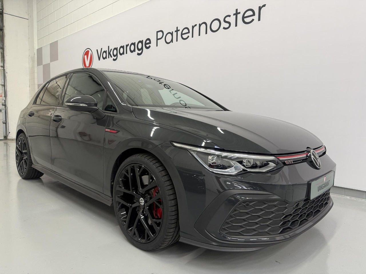 Volkswagen Golf - 2.0 TSI GTI 19'' LMV / Carplay / PDC / Bovag garantie - AutoWereld.nl
