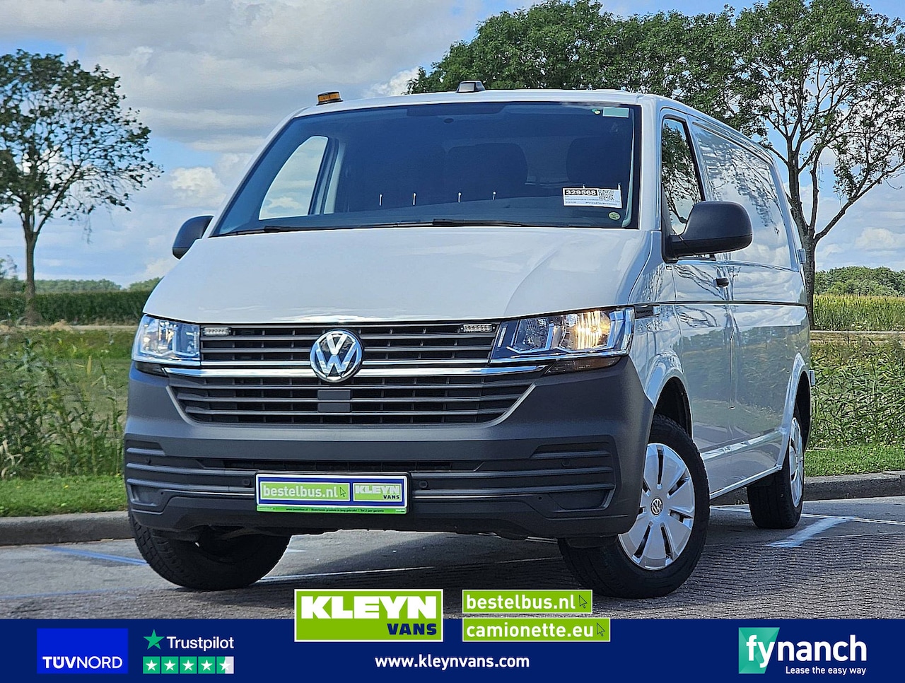 Volkswagen Transporter - 2.0 TDI L2 Carplay 150pk ! - AutoWereld.nl