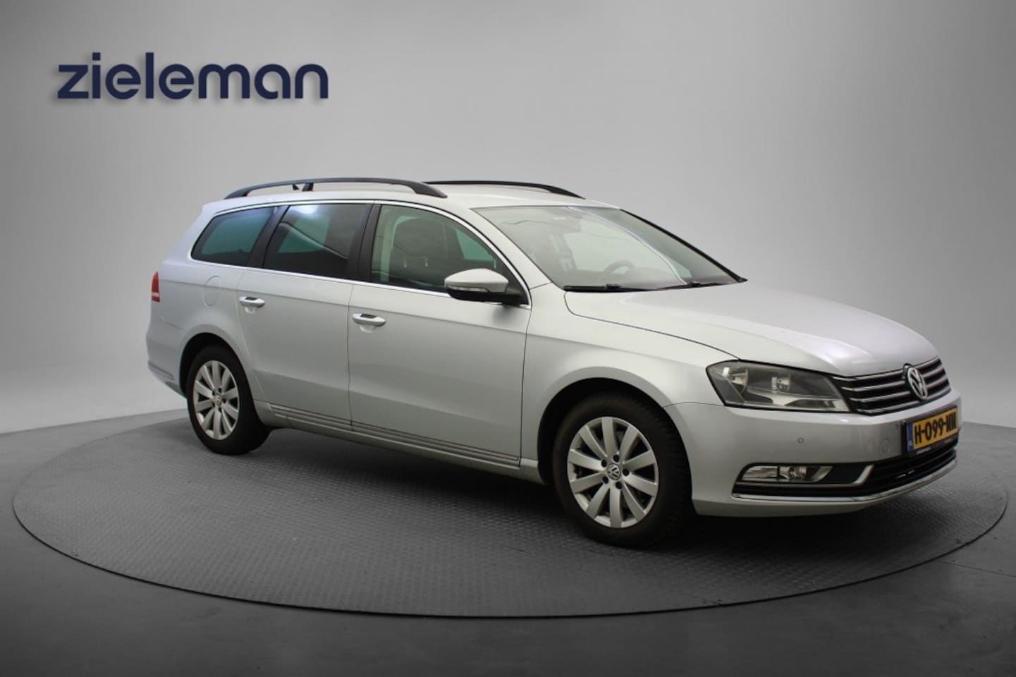 Volkswagen Passat Variant - 1.4 TSI Comfortline BlueMotion - Navi, Cruise, PDC - AutoWereld.nl