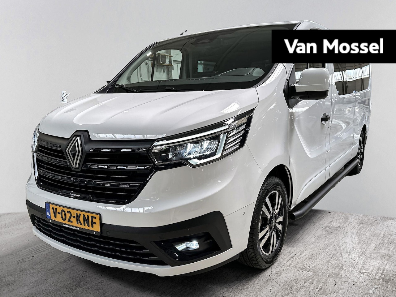 Renault Trafic - 2.0 Blue dCi 170 T30 L2H1 Extra Annivesary Edition | Dubbele Cabine | Trekhaak | Private G - AutoWereld.nl