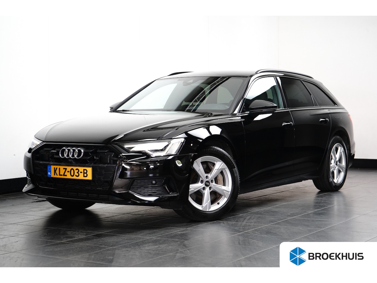 Audi A6 Avant - 50 TFSIe 300PK Quattro Business Edition | TREKHAAK | NAVIGATIE | CAMERA | STOEL + STUURVER - AutoWereld.nl