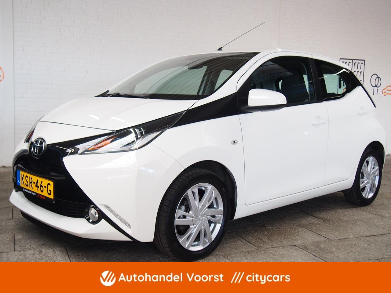 Toyota Aygo - 1.0 VVT-i x-play Airco (APK:Nieuw) Incl.Garantie - AutoWereld.nl