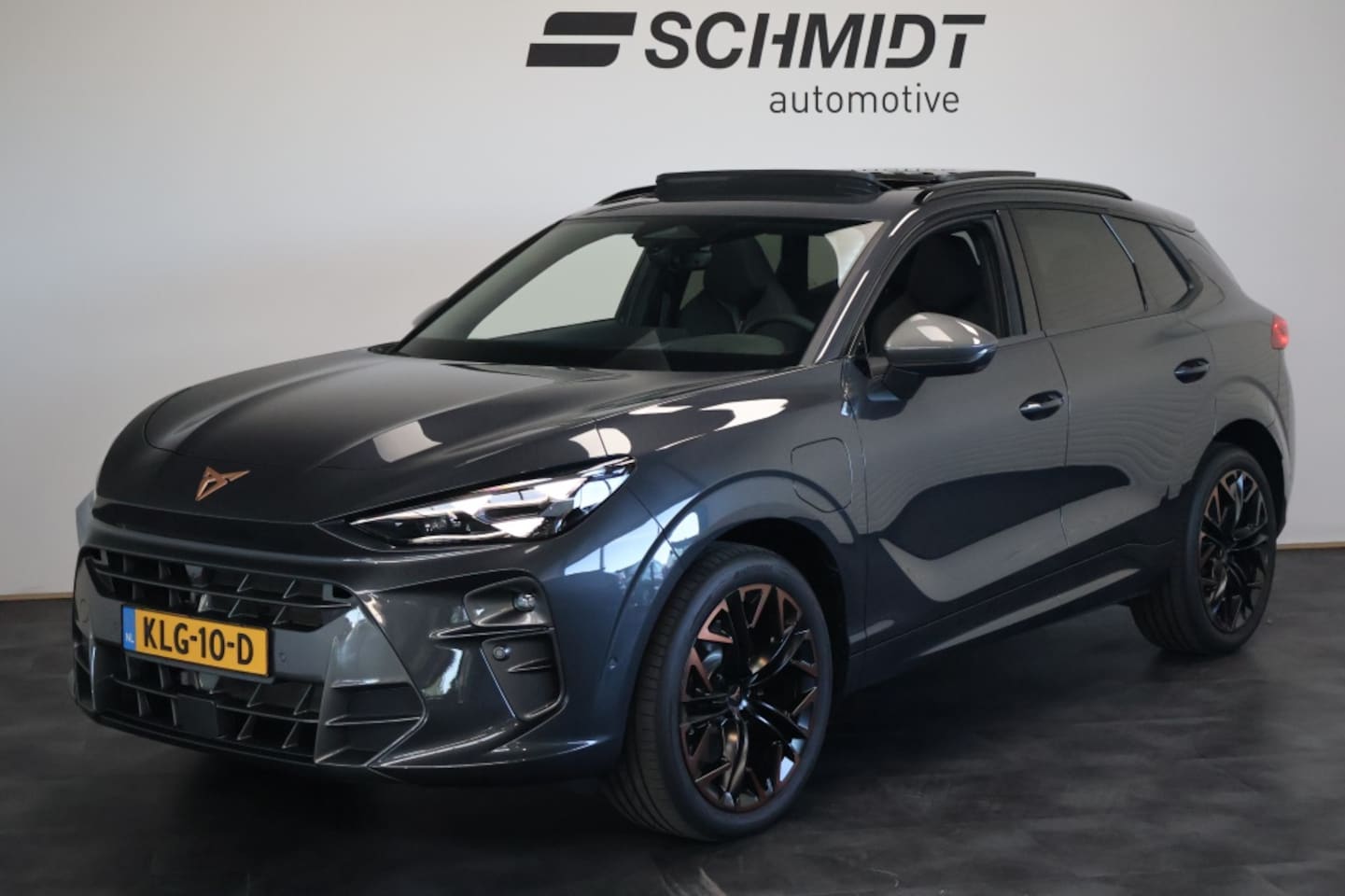 CUPRA Terramar - 1.5 e-Hybrid 272pk VZ | Panoramadak | Trekhaak | Sennheiser - AutoWereld.nl