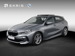 BMW 1-serie - 118i Business Edition M Sport | Glazen Panoramadak | Camera | HiFi Systeem | Parkeersensor