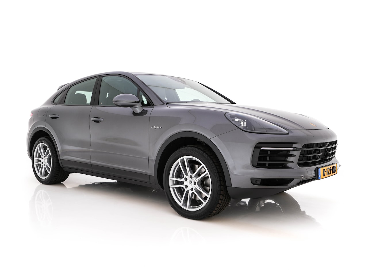 Porsche Cayenne Coupé - 3.0 E-Hybrid (Plug-in) (INCL.BTW) Aut. *PANO | LEATHER | FULL-LED | SPORT-CHRONO | TOP-VIE - AutoWereld.nl