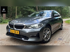 BMW 3-serie Touring - 330e Sportline | TRH | ACC | LCC | Ambi | HiFi