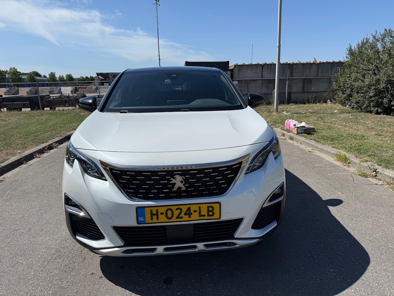 Peugeot 3008 - 1.2 PureTech GT Line CLIMA/CARPLAY/AUTOMAAT - AutoWereld.nl