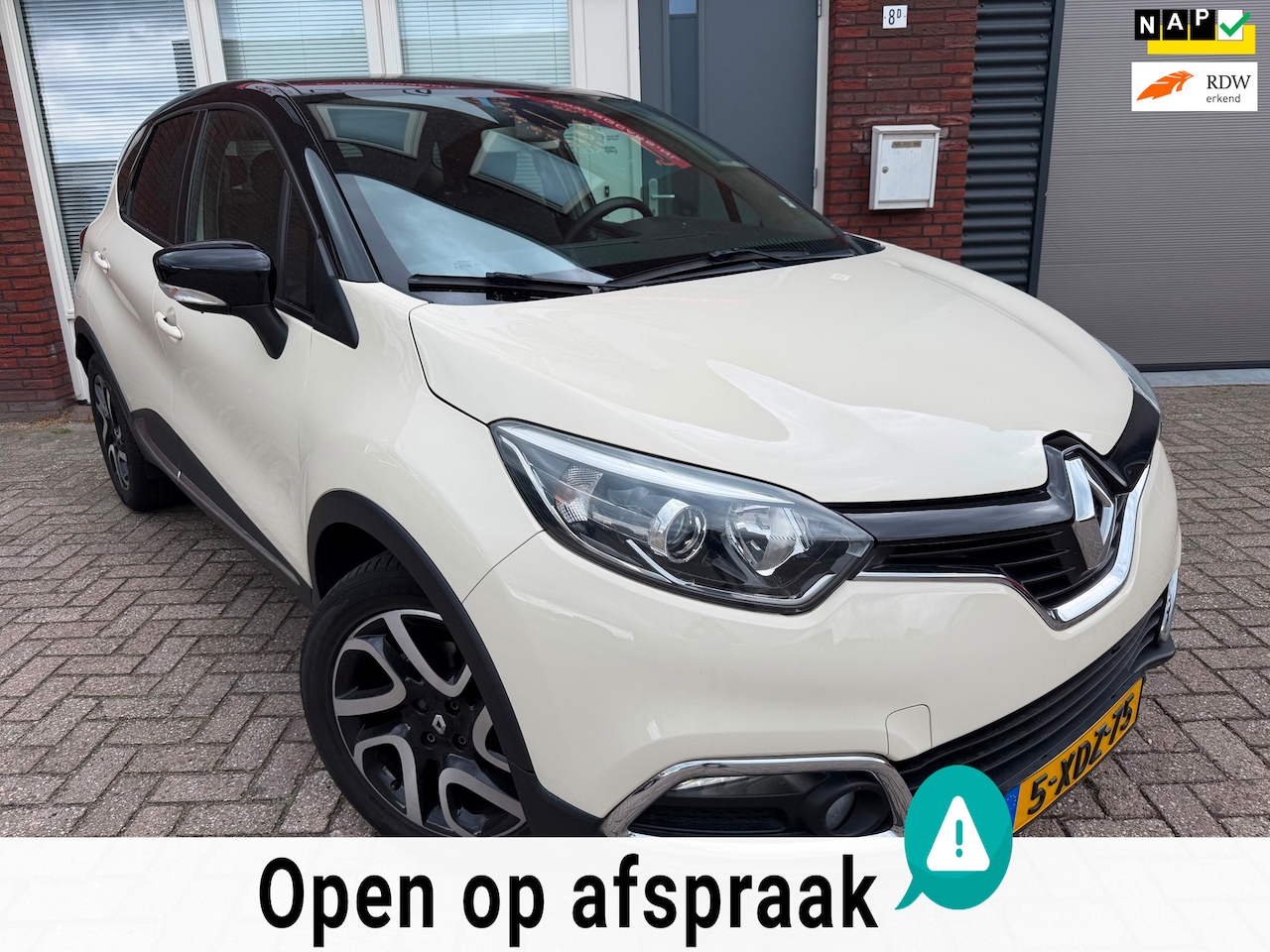 Renault Captur - 1.2 TCe Dynamique / Navi / Camera / PDC / AUT / Cruise / Clima - AutoWereld.nl