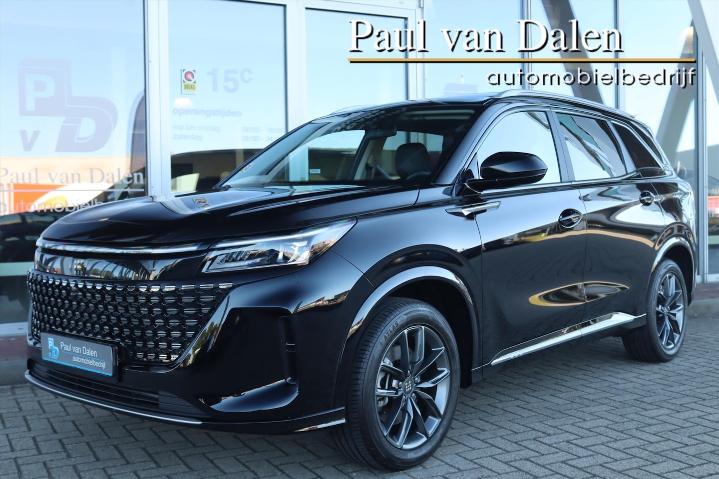 DFSK E5 - 1.5 PHEV AUTOMAAT 7 PERS. Panodak | Navi Carplay | Widescreen | Cruise | Stoelventilatie | - AutoWereld.nl